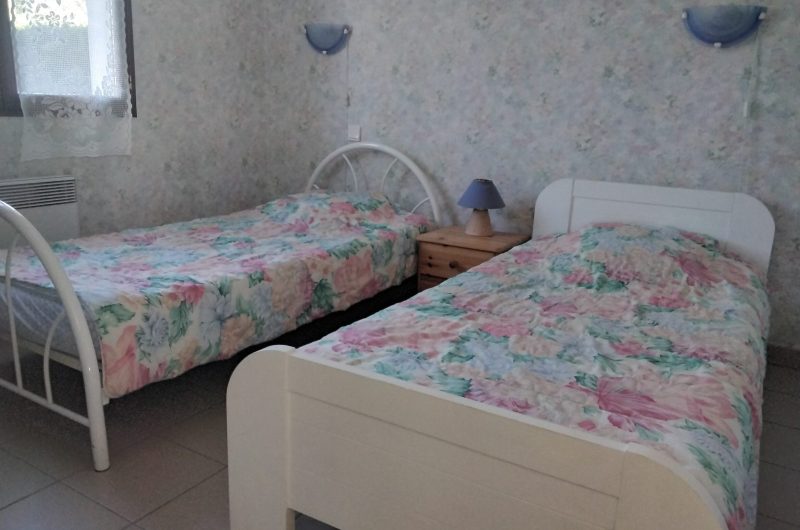 STJU_GILABERT Charles_Int (5)