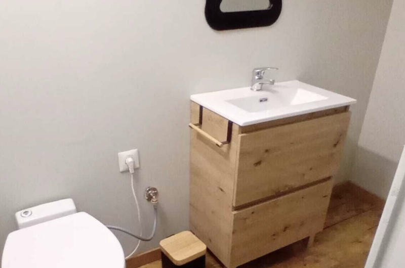 Salle d’eau étage Le Jardin d’André ©Lerre