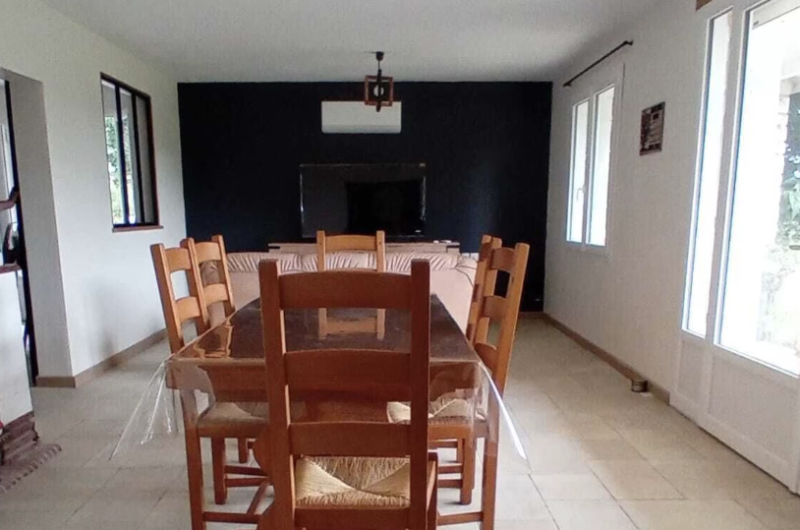 Salle et table à manger Le Jardin d’André ©Lerre