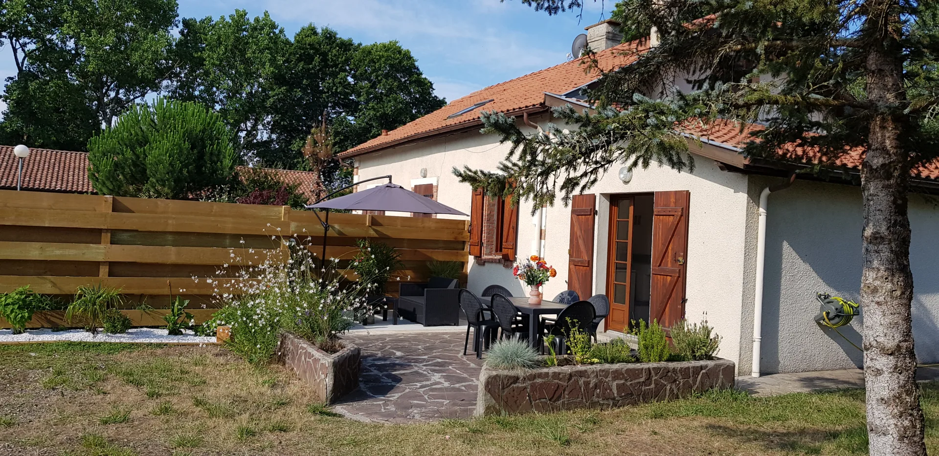 VSG-Rives-Magboja-ext1