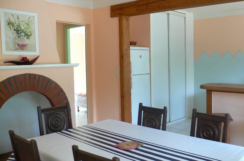 Zuk lac 4 salle a  manger