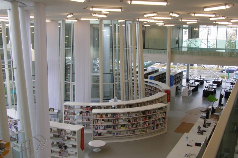 a3-mediatheque-7-22018ab20b374b9b99e41d578d7bfcc9