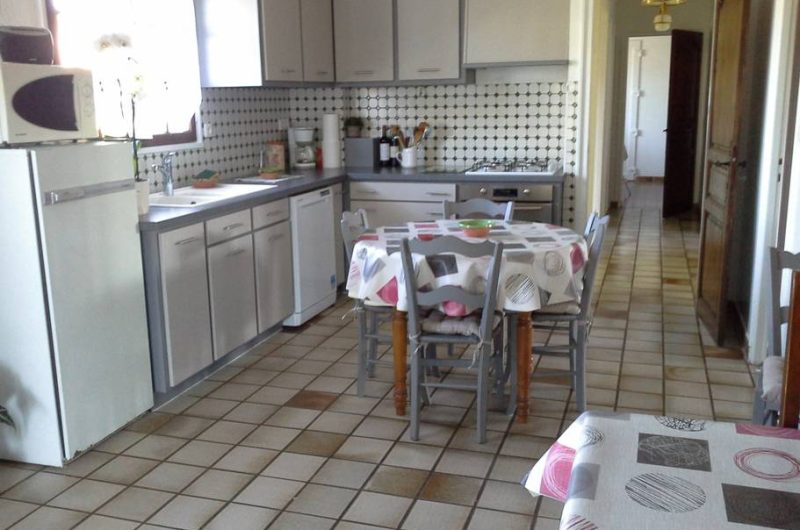 c0e42230-7fb1-4df7-8349-df40298997e9