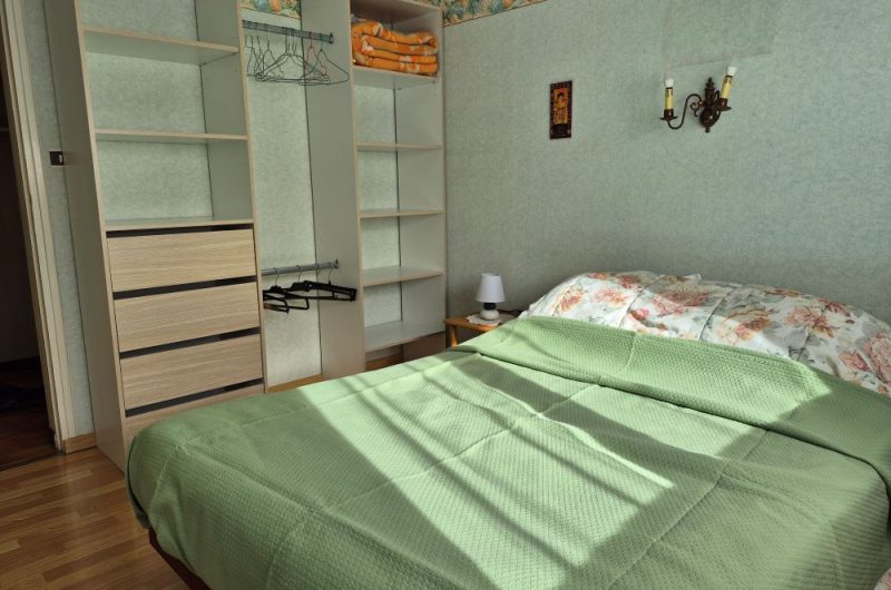 chambre 2 lit 140