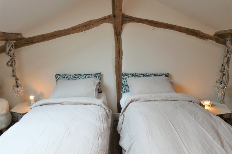 chambre-gite-écuries-du-chateau-biaudos2