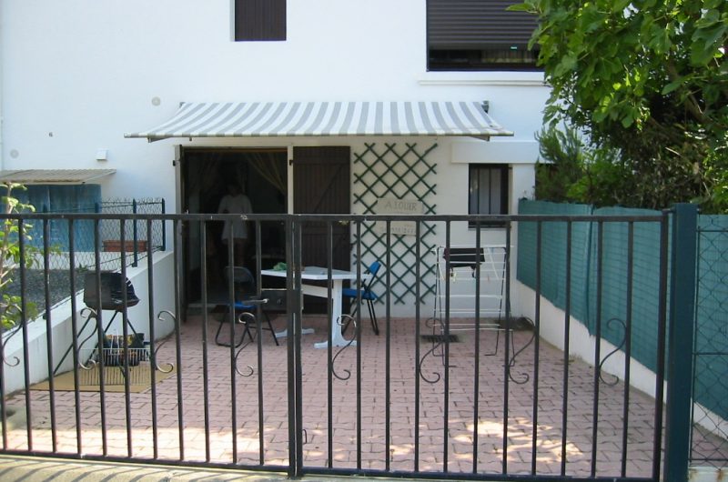 cour entrée 3