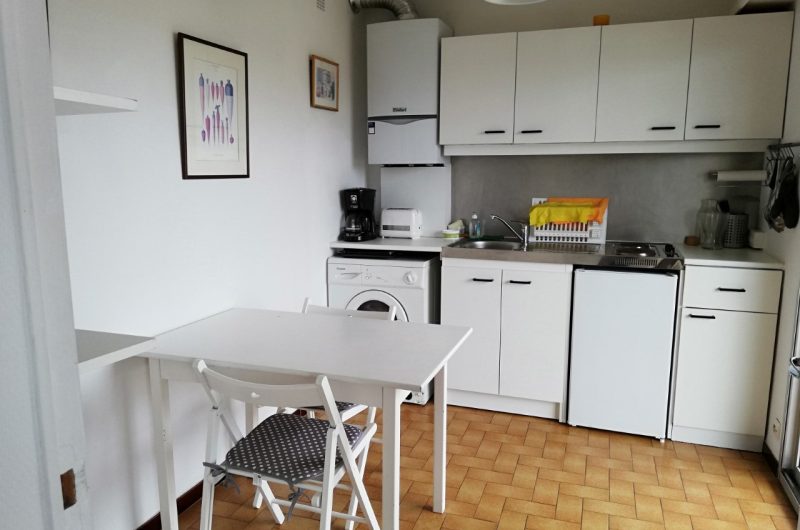 cuisine-1-493d2f907d014f64a2355d150a477212