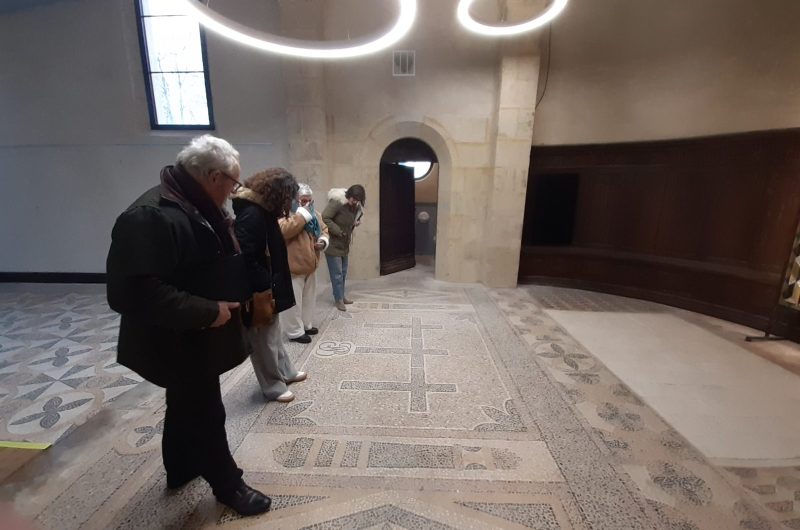 dans chapelle