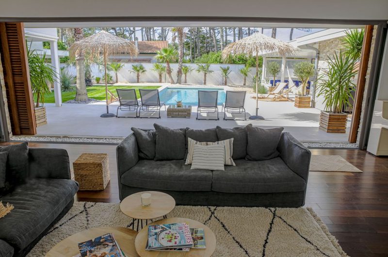 fd4ef5cc-2fcf-495d-abf8-0ab3bd56cf33.f10