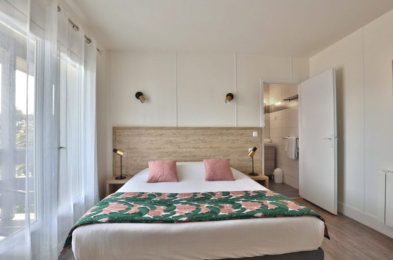 hotelducap-chambre-double-avec-balcon-vue-port-2