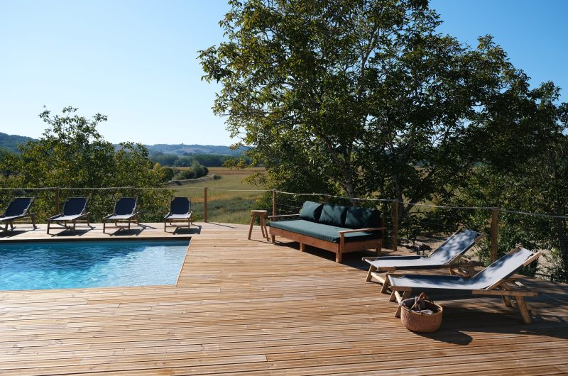 landes-pays-basque-hastingues-sudouest-location-maison-de-vacances-gite-terrasse-exterieur-jacuzzi-piscine-ladivinejardine