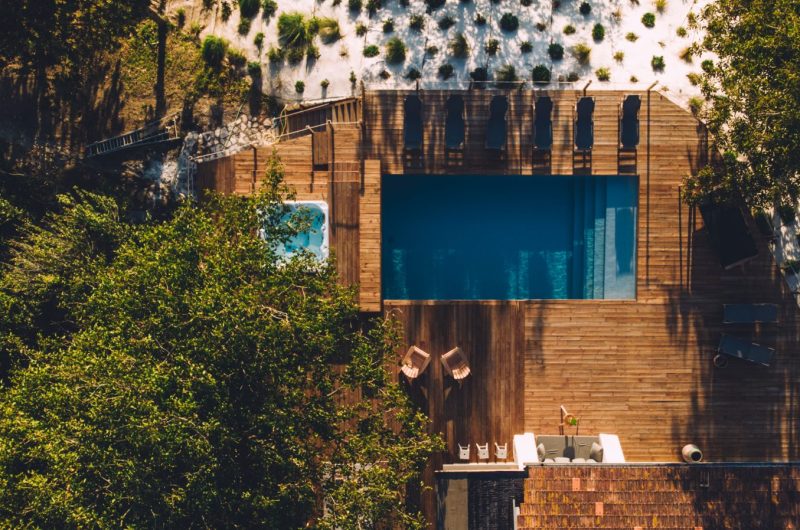 landes-pays-basque-hastingues-sudouest-location-maison-de-vacances-gite-terrasse-exterieur-vuehaut-piscine