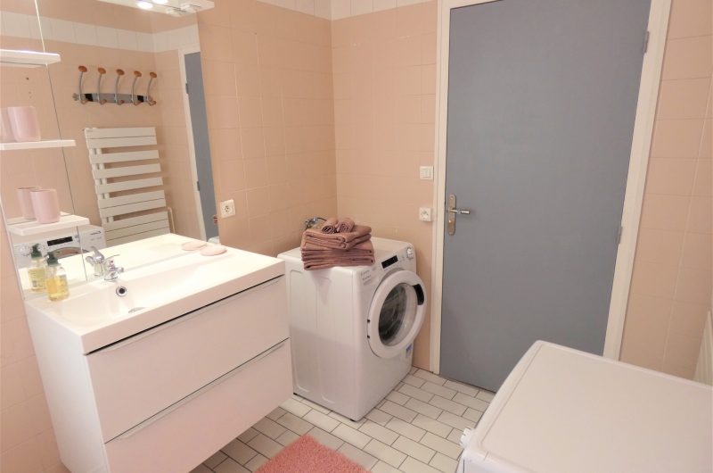 salle-de-bains-gite-appartement-jean-rameau-dax2