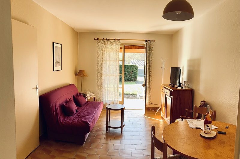 salon bung 4 accueil