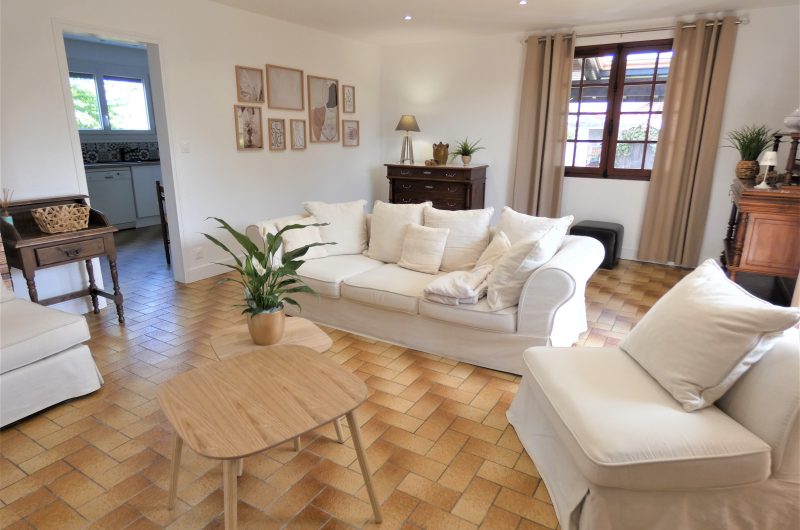 salon-gite-escapade-lacustre-aureilhan3