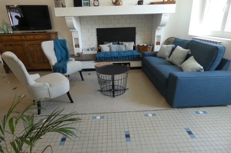 szalon-gite-larmirail-eyres-moncube